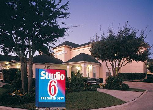 Suburban Studios Mentor - Cleveland Northeast Экстерьер фото